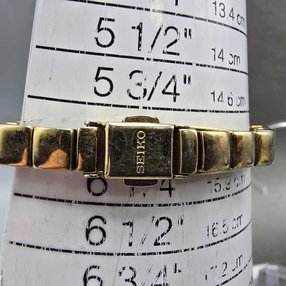 Seiko Solar Watch Women 28mm MOP Dial Gold Tone Round V115-0AZ0 Runs Crystals10
