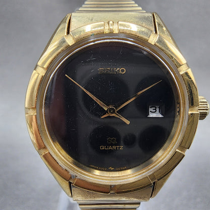 Seiko SQ Watch Women 27mm Black Dial Gold Tone Date 43020039 New Battery1