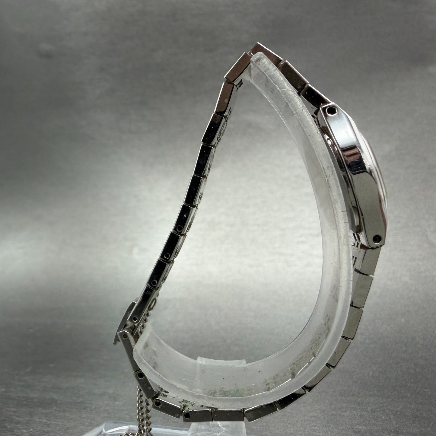 Seiko Watch Women 17mm Silver Dial Silver Tone Oval 7321-5399 New Battery TG68