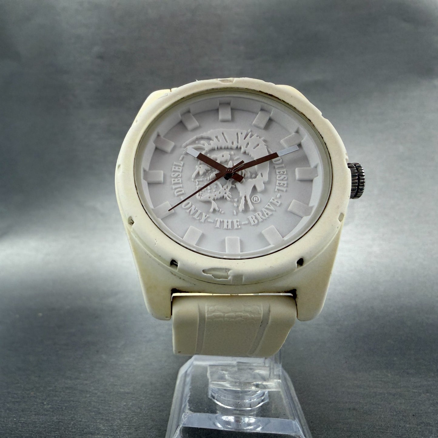 Diesel Watch Men 47mm White Dial White Rubber Round DZ1590 New Battery5