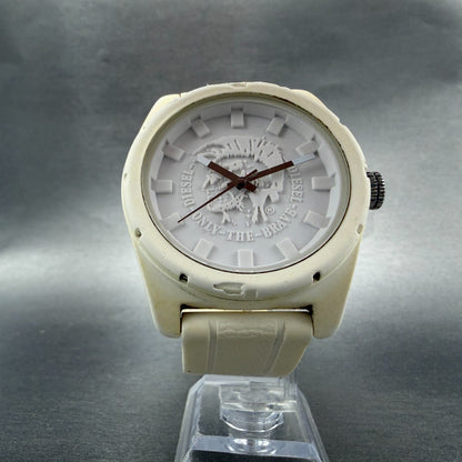 Diesel Watch Men 47mm White Dial White Rubber Round DZ1590 New Battery5
