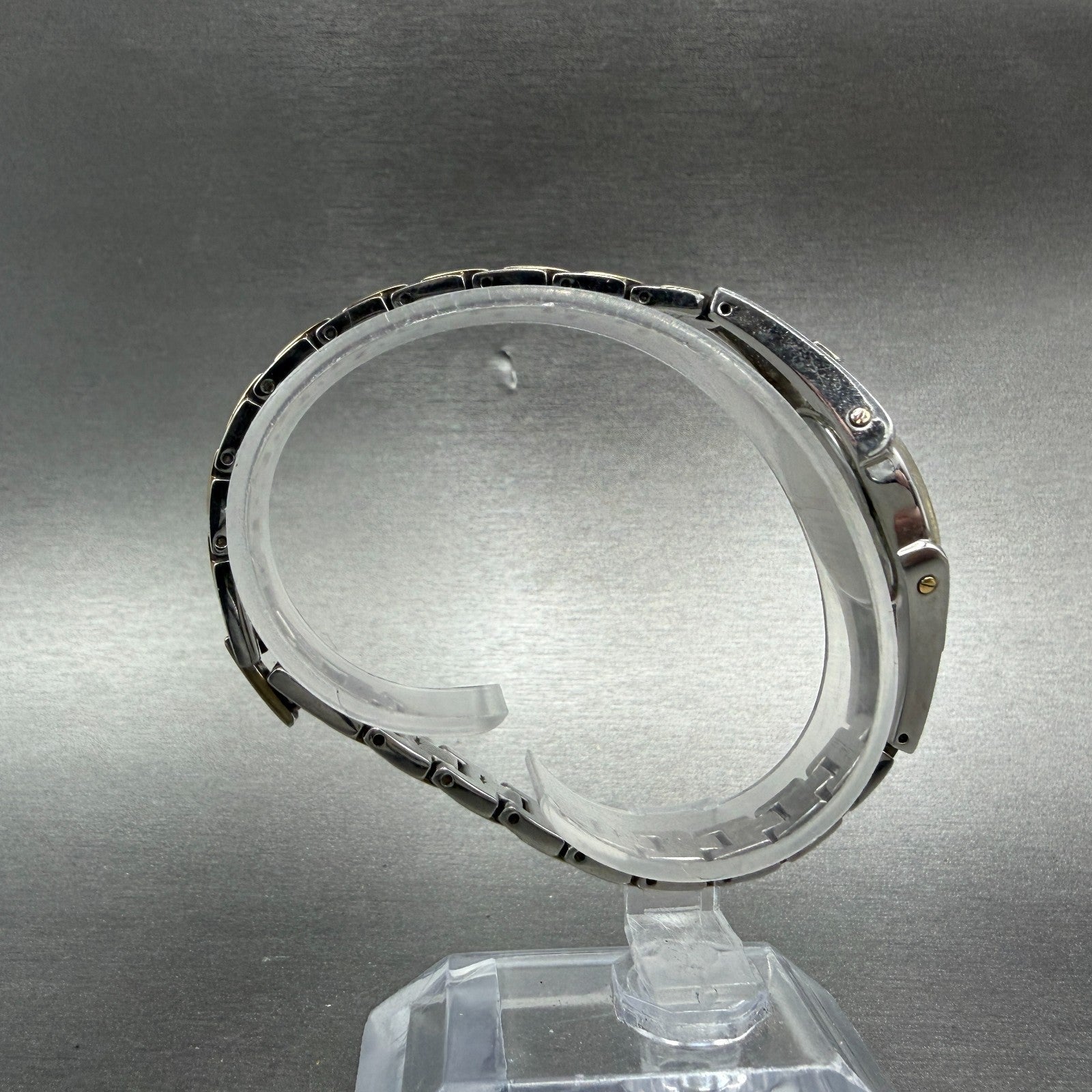Seiko Watch Women 18mm MOP Dial Two Tone Diamond Bezel 1N00-0JB0 New Battery8