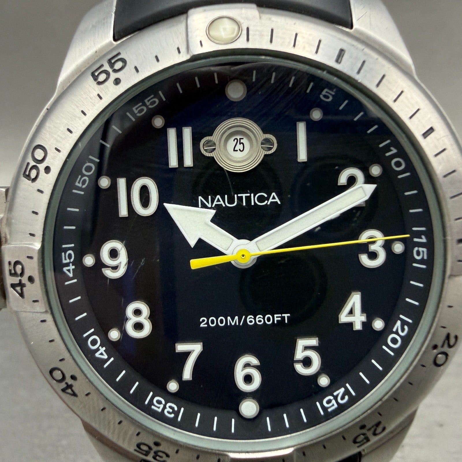 Nautica Dive Watch Men Black Dial Silver Tone Date Round A10012 New Battery1