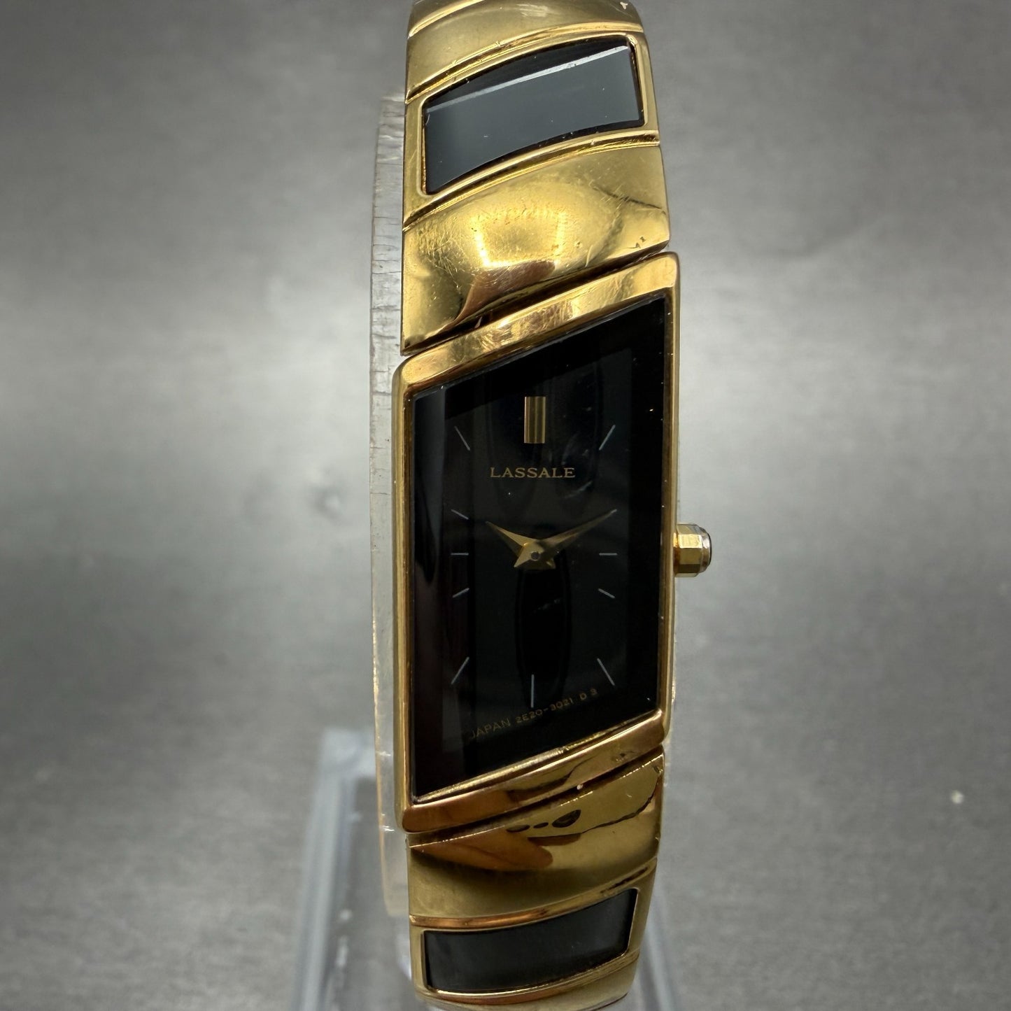 Seiko Lassale Tank Watch Women 13mm Black Dial Gold Tone 2E20-7359 new Battery0