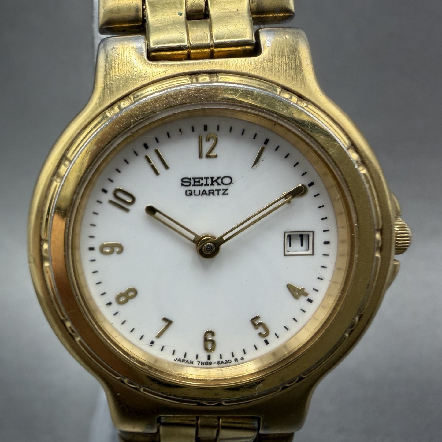 Seiko Watch Women 28mm White Dial Gold Tone Date Round 7N89-6A20 New Battery1