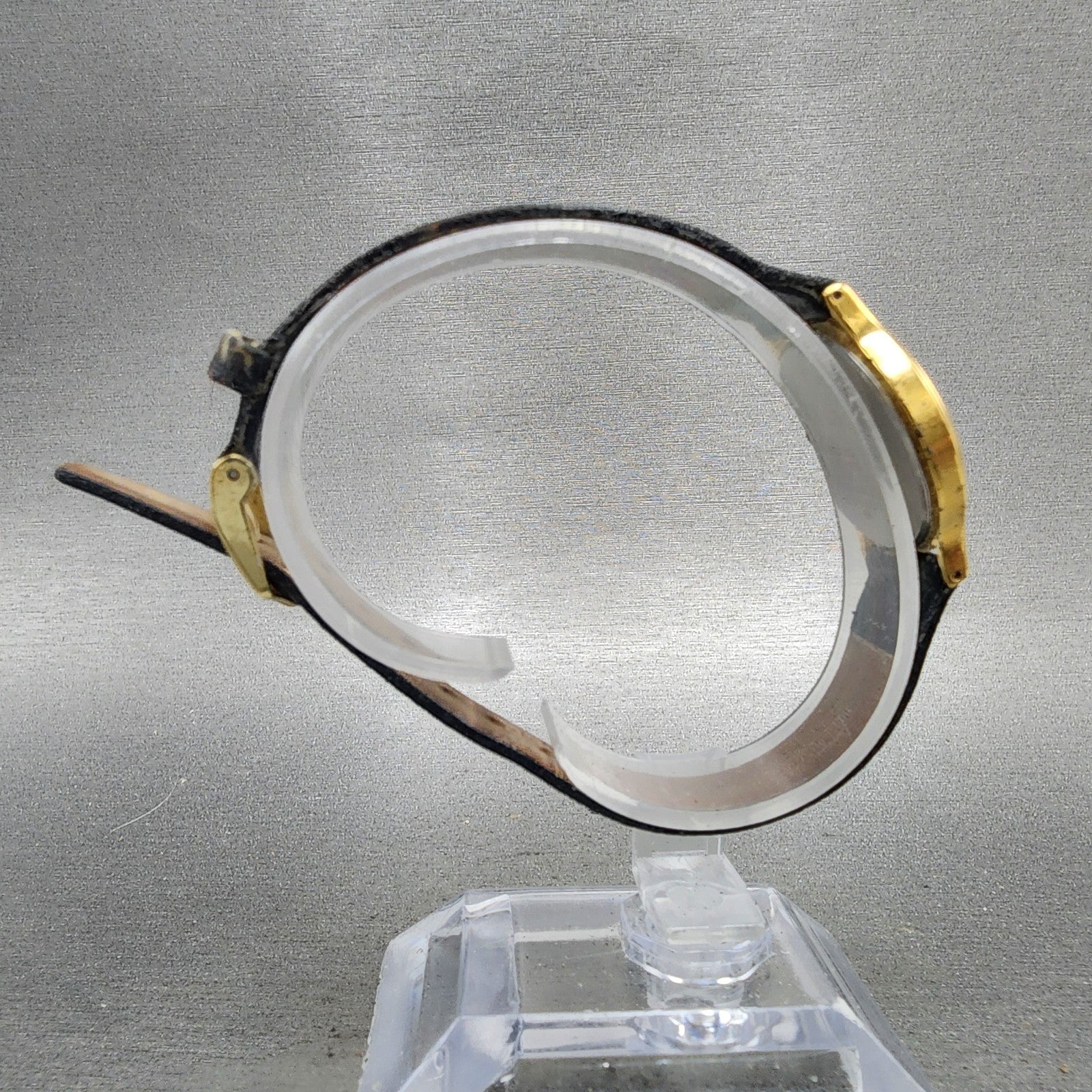 Seiko Watch Women 26mm Black Dial Gold Tone Round V7006091 New Battery B12348