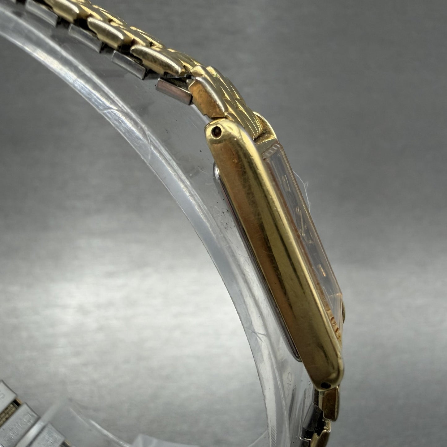 Seiko Tank Watch Women 12mm Black Dial Gold Tone Rectangle 2E20-6429 New Battery3