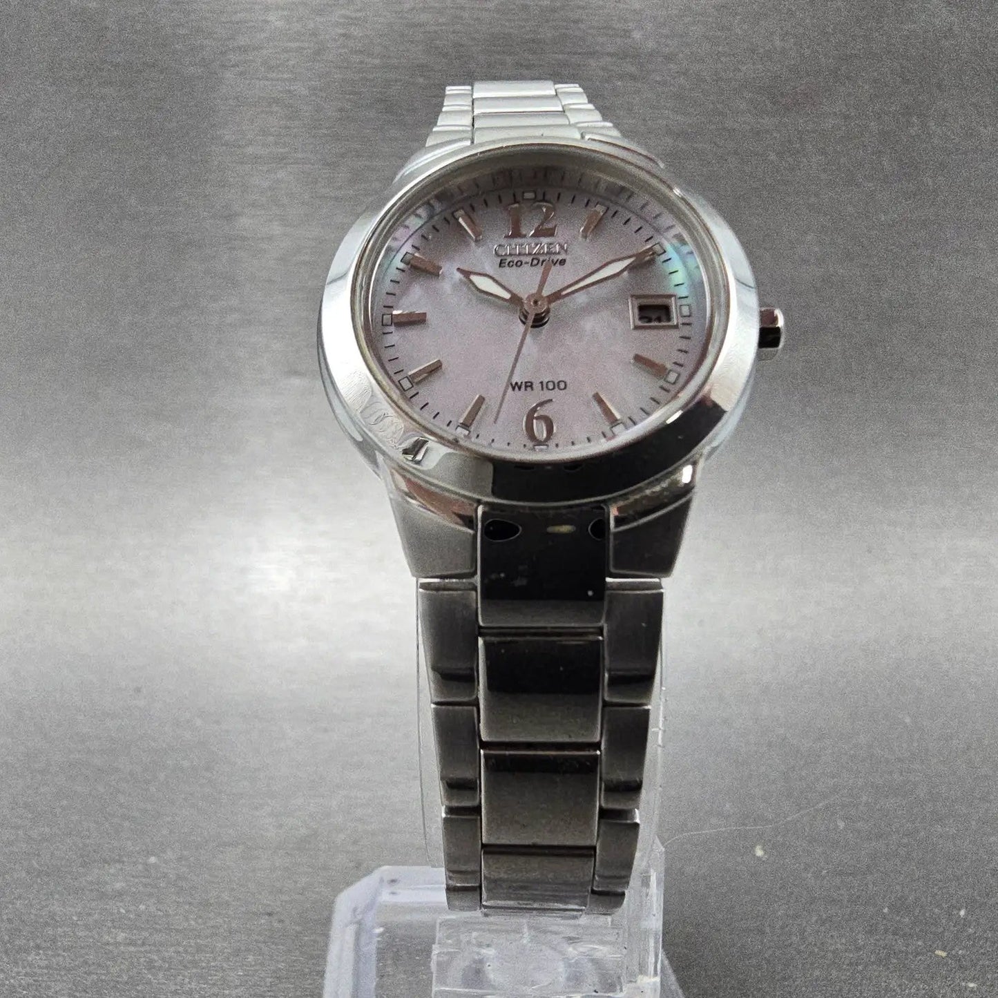 Citizen Eco-Drive Watch Women 26mm MOP Dial Steel Date READ!!! E011-S070074 Runs5