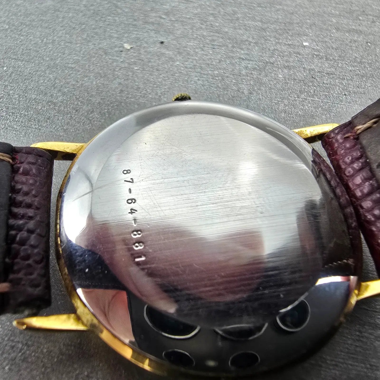 Movado Watch Men 33mm Champagne Dial Gold Tone Round 87-64-881 New Battery9