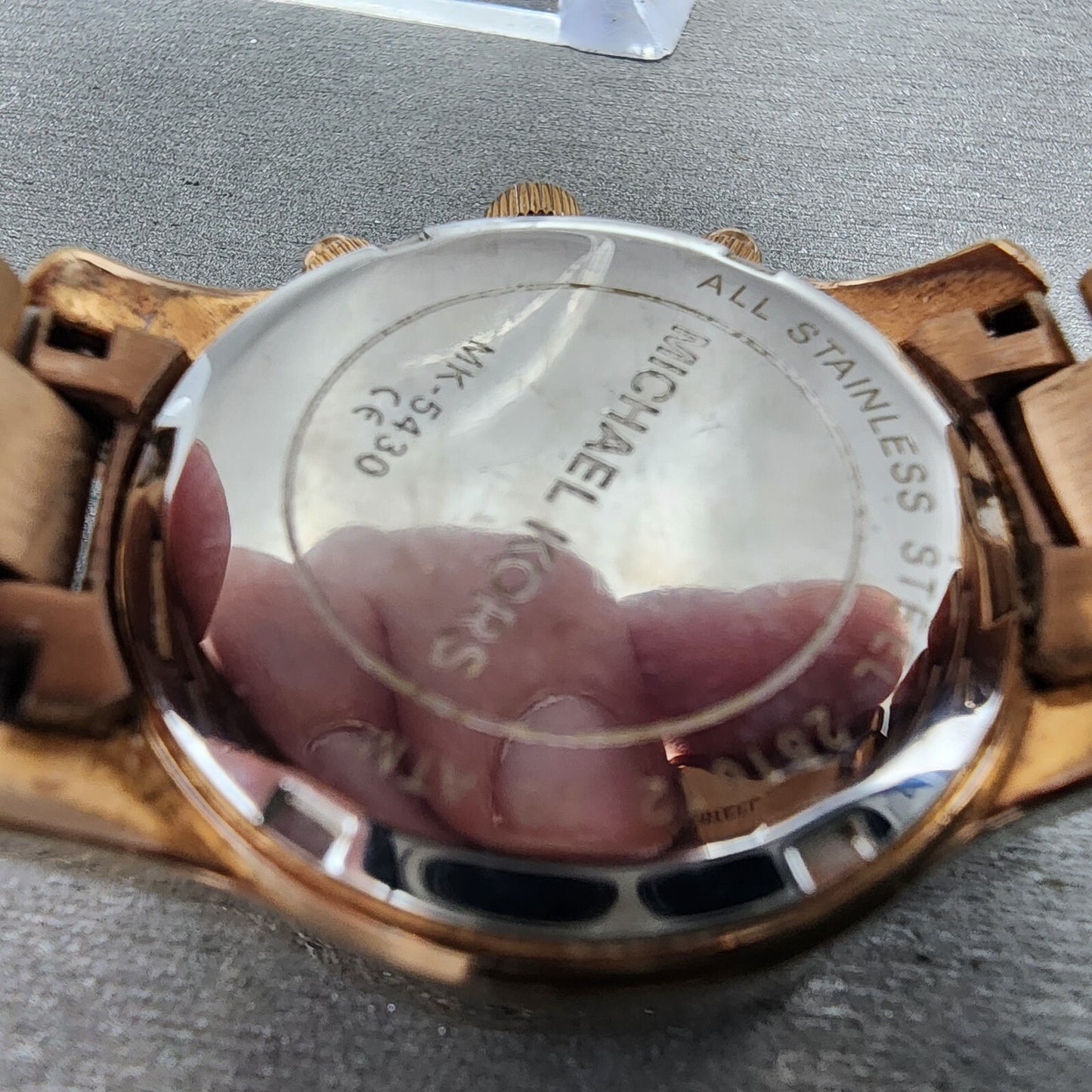Michael Kors Runway Chronograph Watch Women 33mm Rose Dial Rose Gold Tone NewBat9