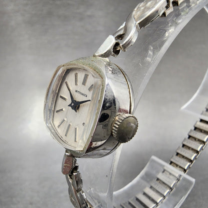 Wittnauer Watch Women 19mm White Dial Steel Round Manual Wind Runs NOS5