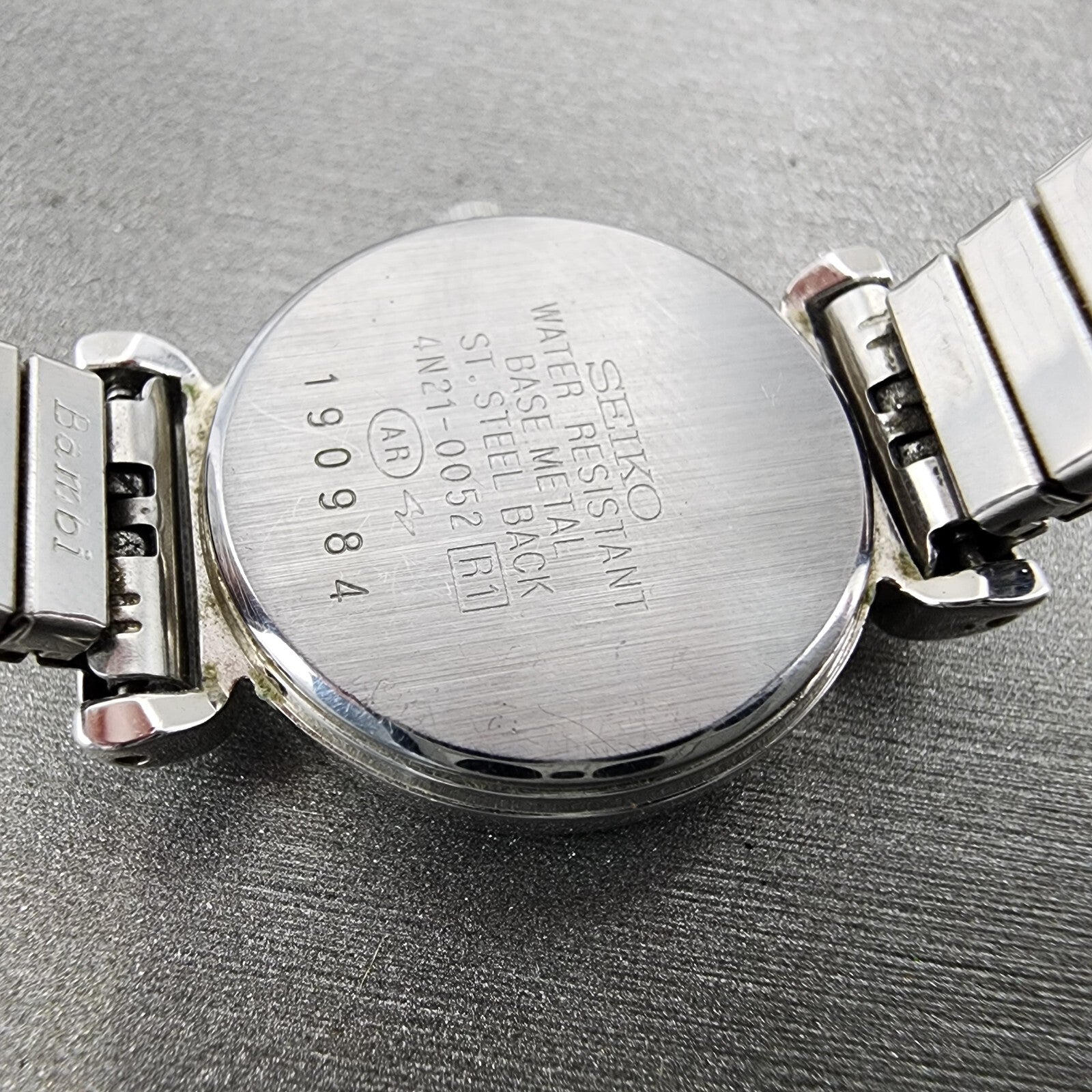 Seiko Watch Women 27mm White Dial Silver Tone Round 4N210052 New Battery9