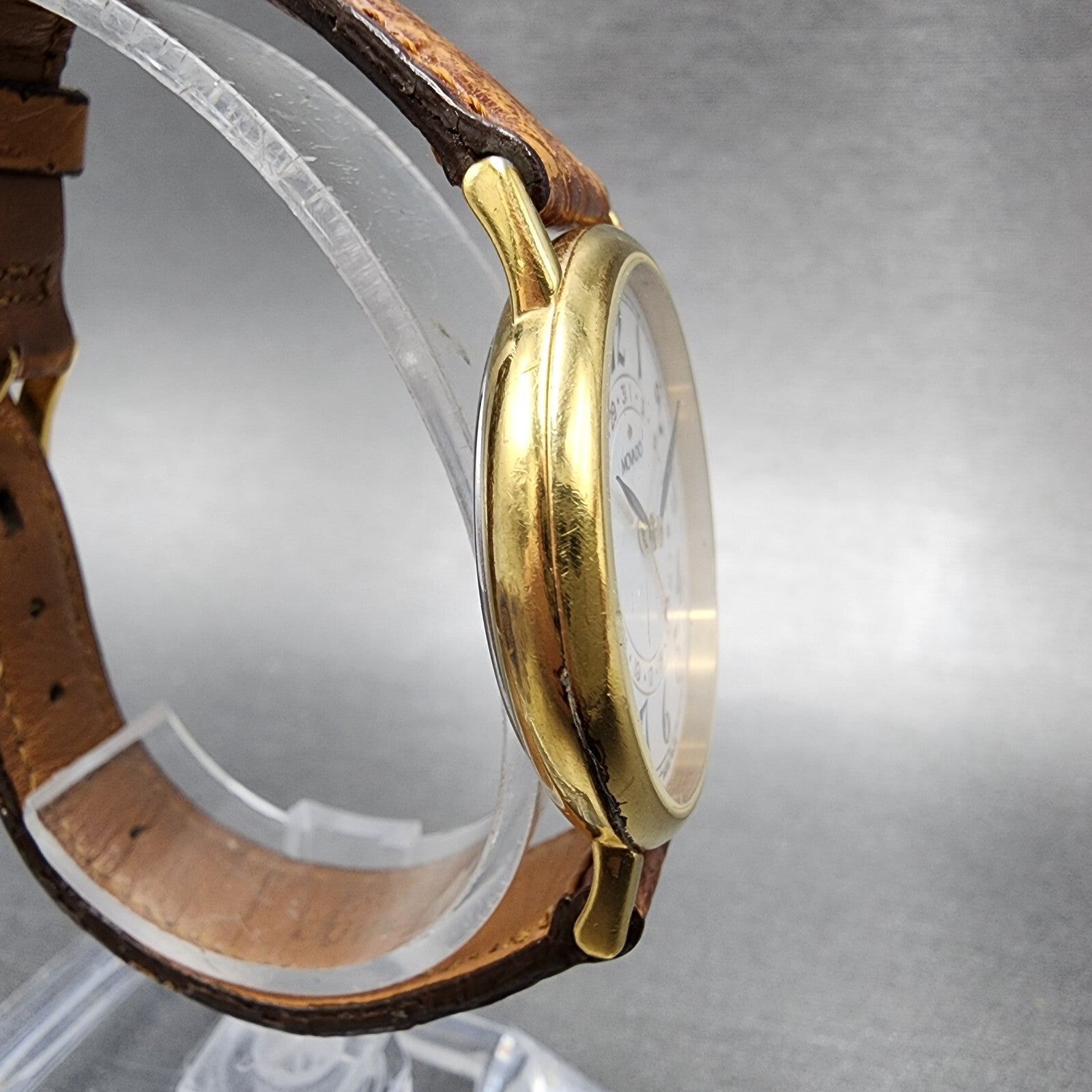 Movado Watch Men 32mm White Dial Gold Tone Pointer Date Round 87.28.860 New Batt3