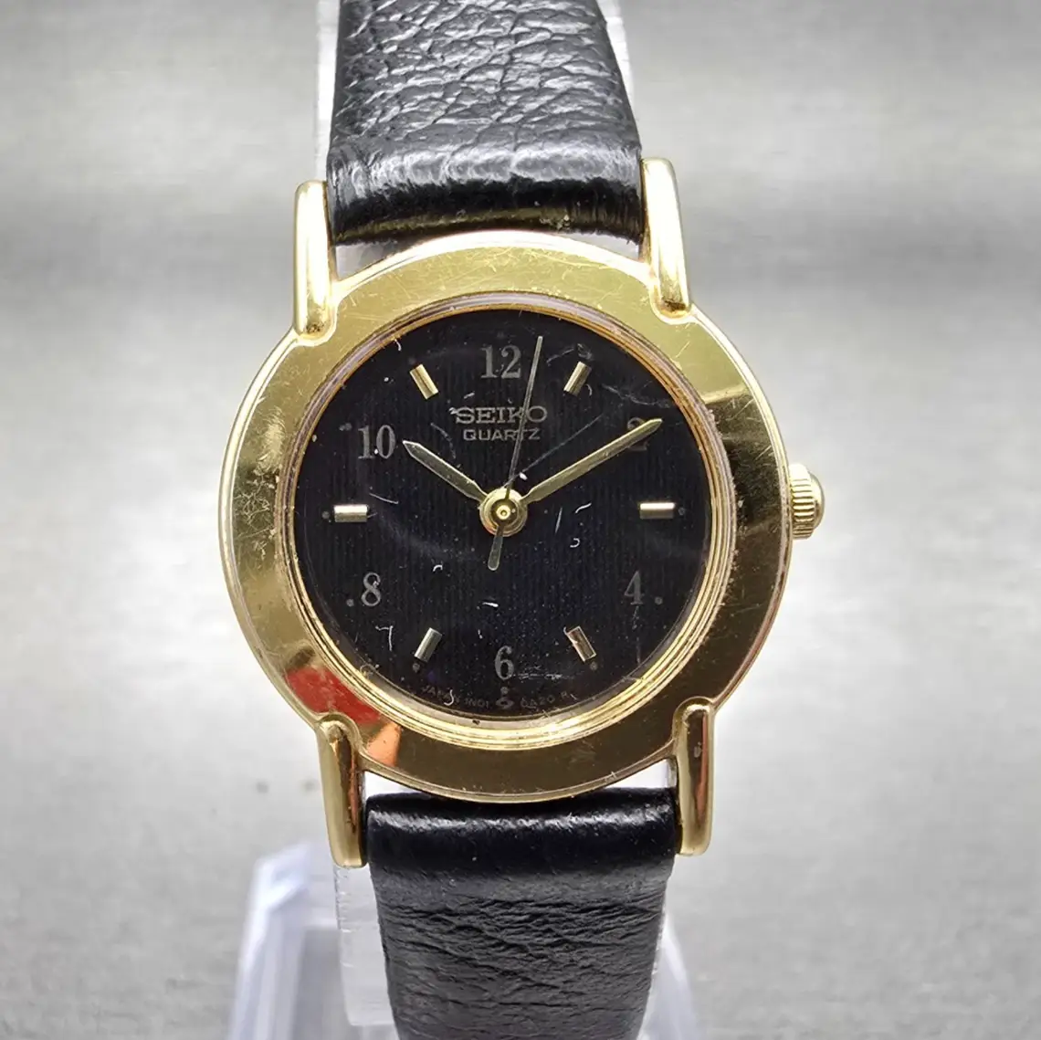 Seiko Watch Women 22mm Black Dial Gold Tone Round 1N01-0A19 New Battery Vintage0