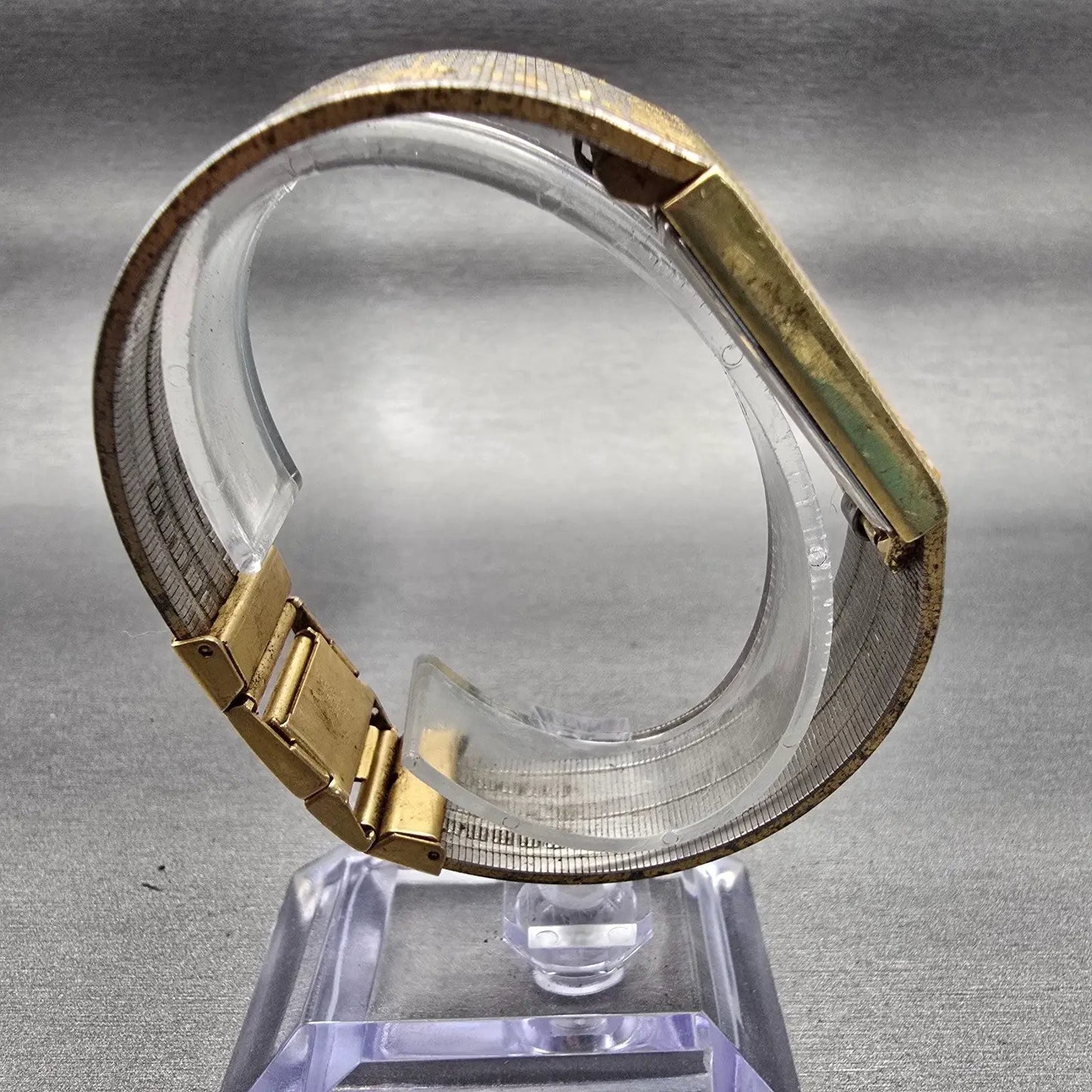 Bulova Watch Women 23mm Gold Dial Gold Tone Rectangle 92N75 New Battery Vintage8