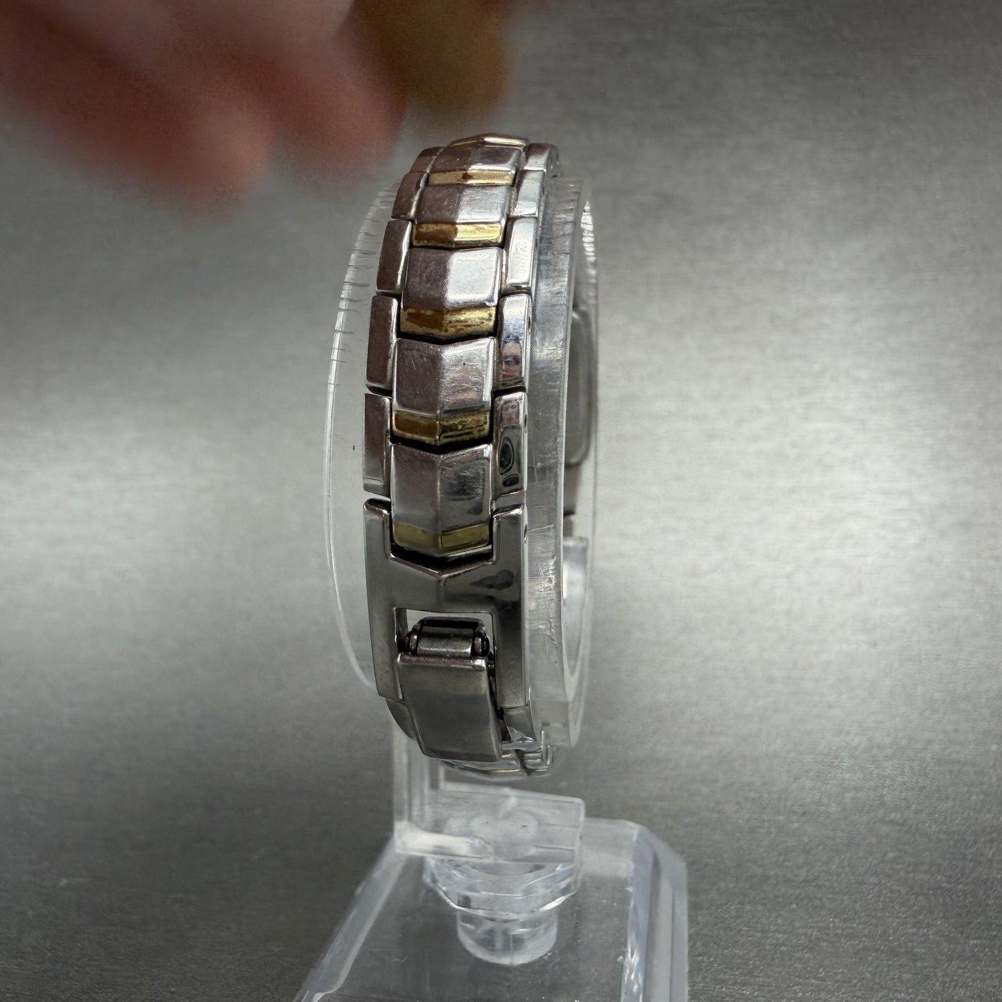 Seiko Watch Women 14mm Silver Dial Two Tone Rectangle 2e20-0at0 New Battery JUHO7