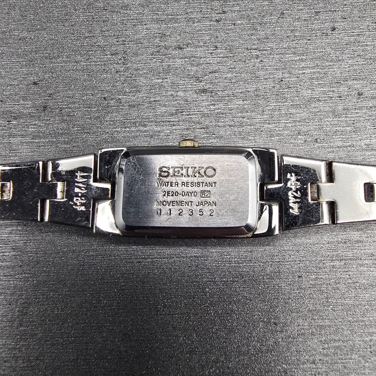 Seiko Tank Watch Women 13mm White Dial Two Tone Rectangle 2E20-0AY0 New Batt Fr10