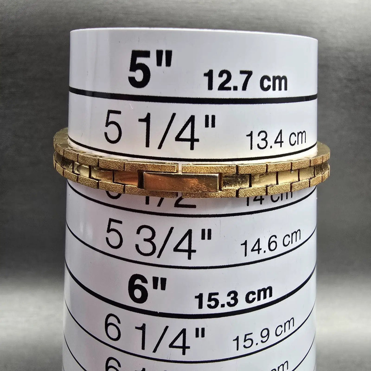 Citizen CQ Watch Women 17mm Champagne Dial Gold Tone Round 3220-890795 New Batt29
