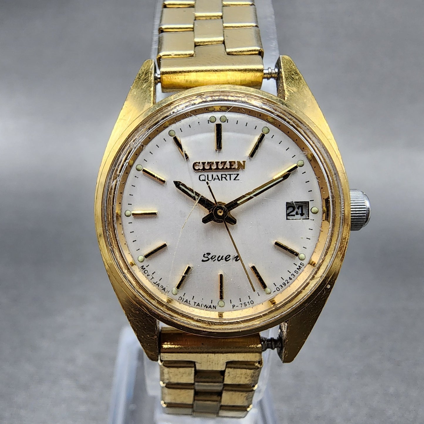 Citizen Seven Watch Women 24mm White Dial Gold Tone Date Round New Battery VTG0