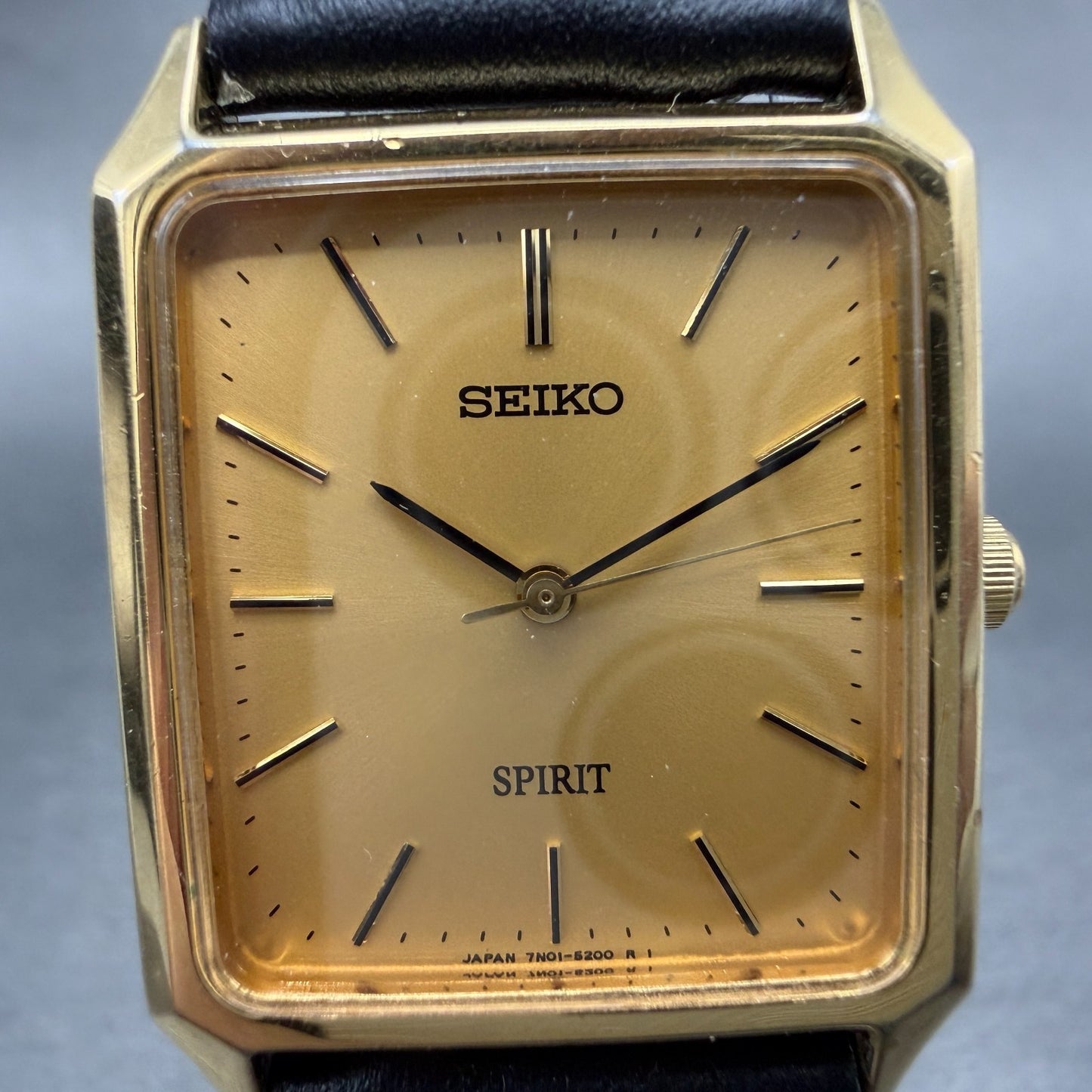 Seiko Spirit Tank Watch Men 25mm Champagne Dial Gold Tone 7N01-5180 New Battery1