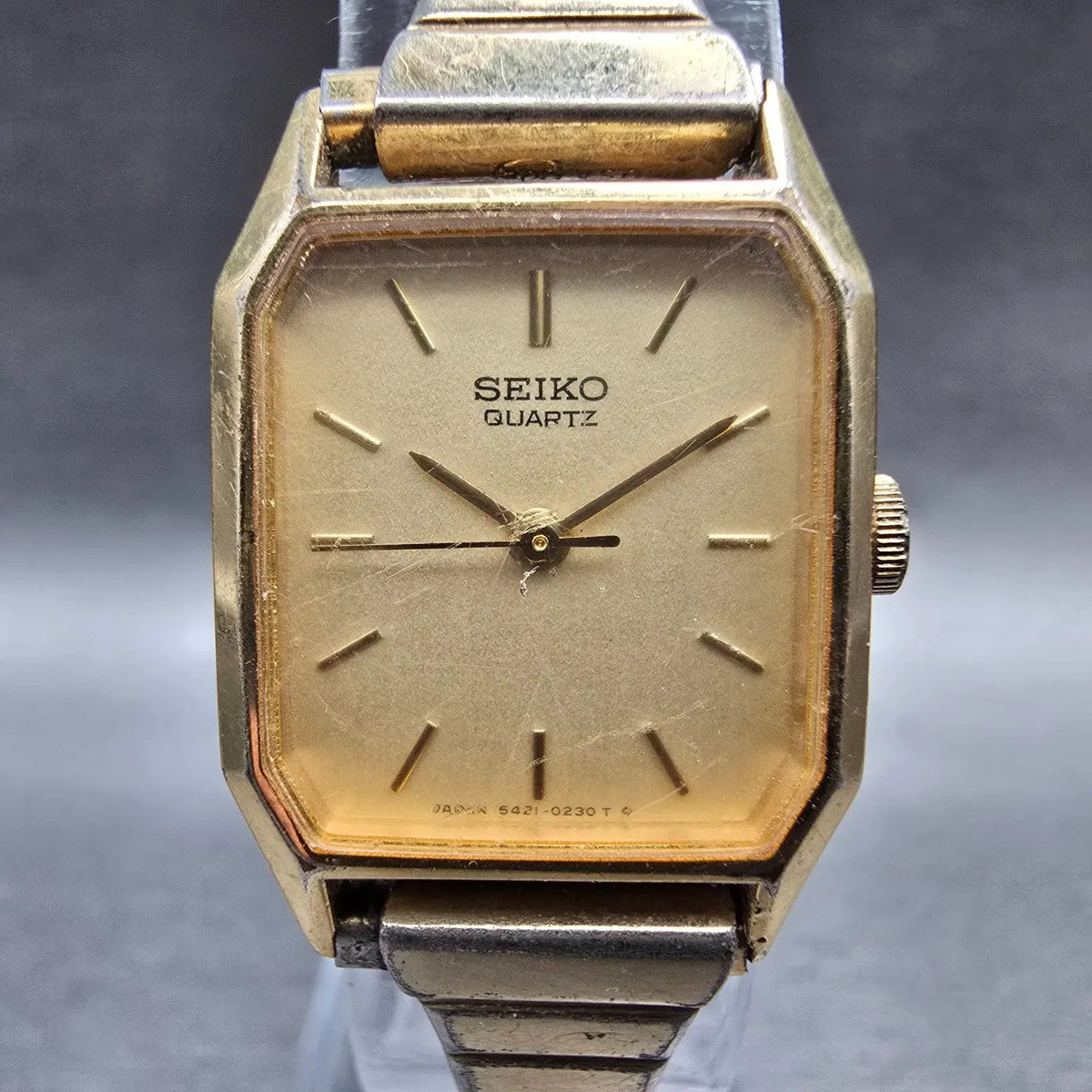 Seiko Watch Women 19mm Champagne Dial Gold Tone Rectangle 5421-5110 New Batt JP71