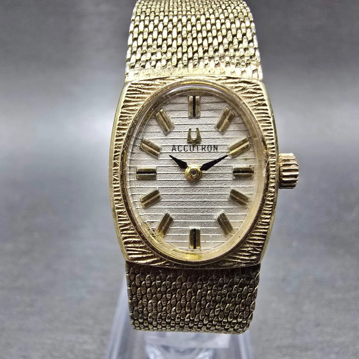 Bulova Accutron Watch Women 19mm Silver Dial 10K Gold Filled Oval READ! New Batt0