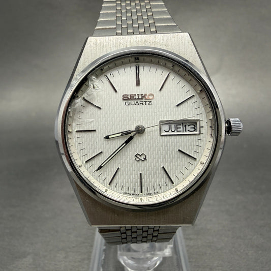 Seiko SQ Watch Men 35mm Silver Dial Silver Tone Daydate Round 8123 PARTS0