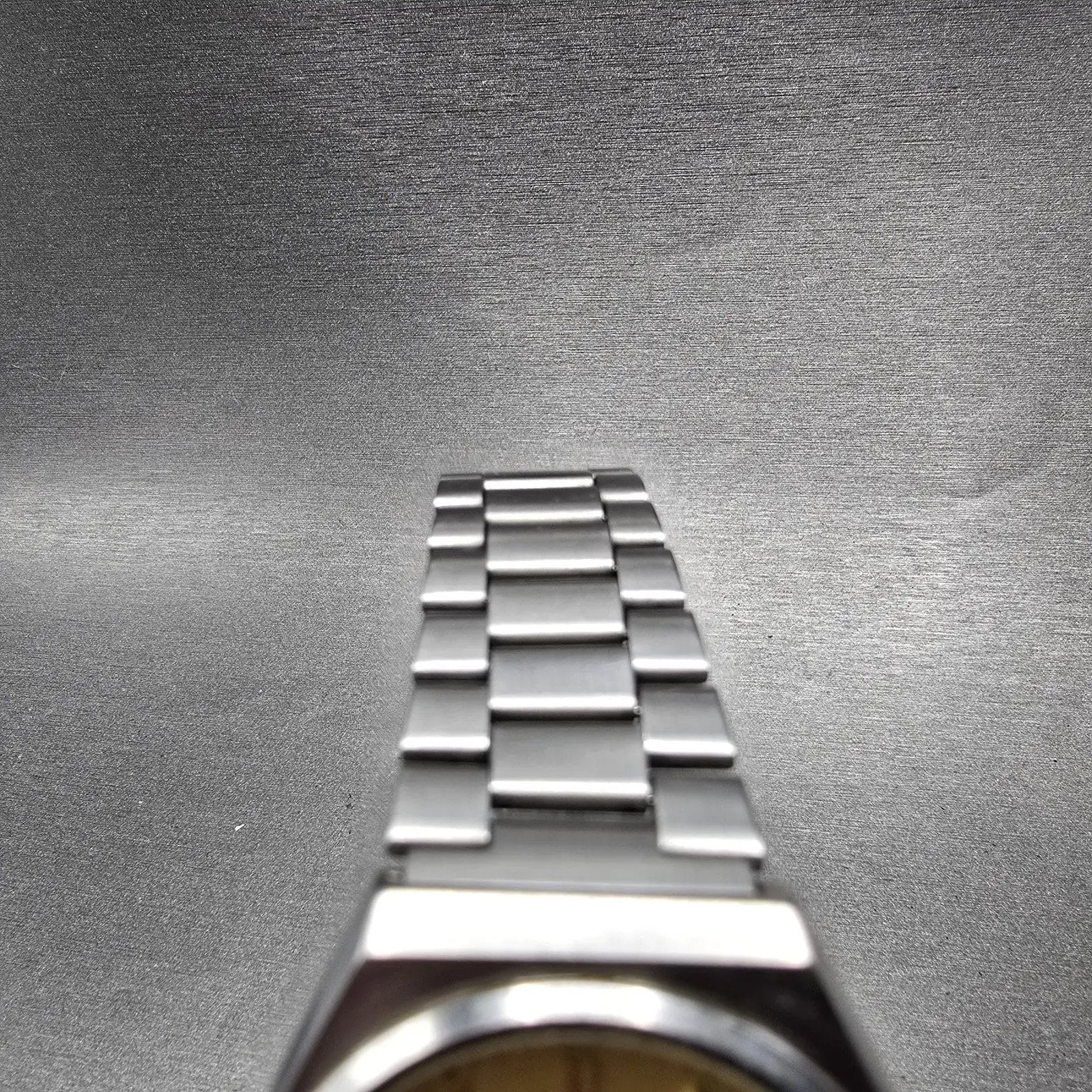 48425290