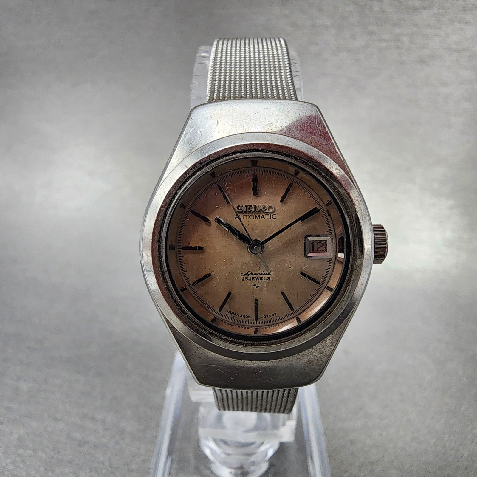 Seiko Special Watch Women 24mm champagne Dial Silver Tone Automatic 220501600