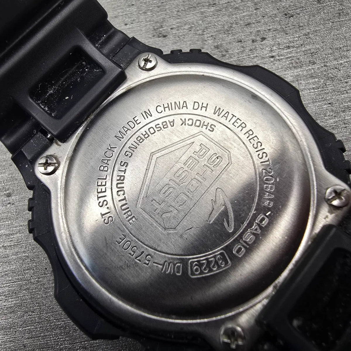 Casio G-Shock DW-5750E Watch Men 46mm Black Dial Black Chrono Alarm New Battery10
