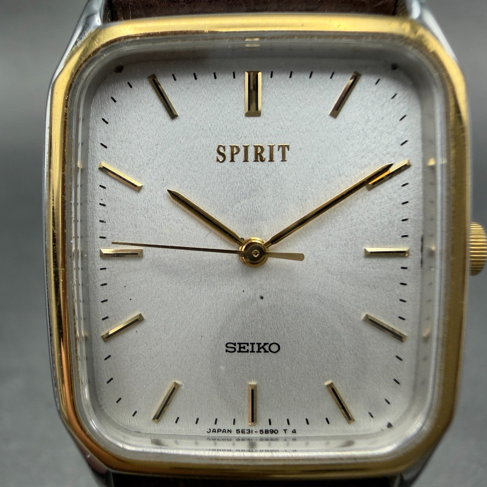 Seiko Spirit Tank Watch Men 27mm Silver Dial Two Tone Rectangle 5E31-5B50 NewBat1