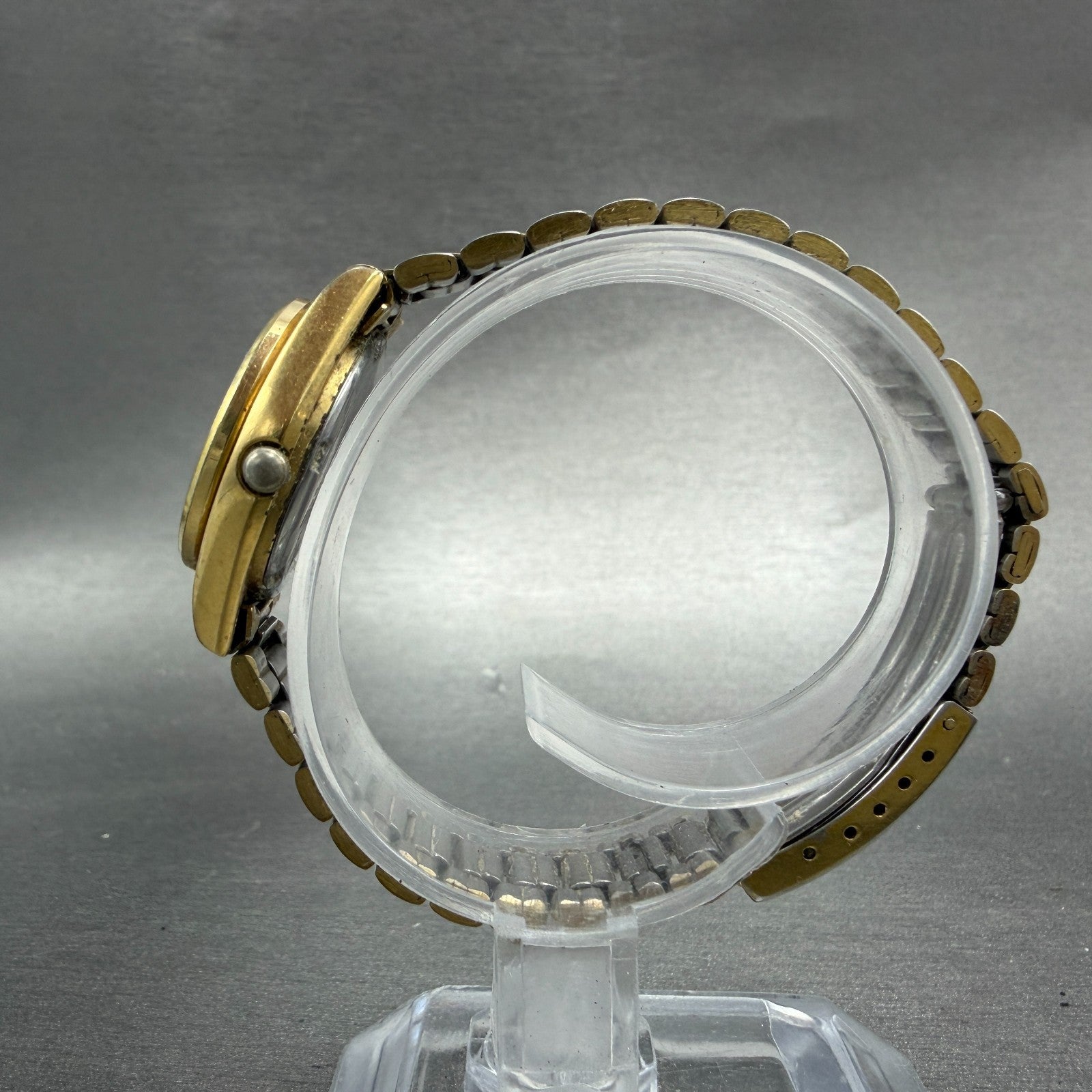 Seiko SQ Watch Women 24mm Gold Dial Gold Tone Daydate Round 3423-0099 New Batt 66