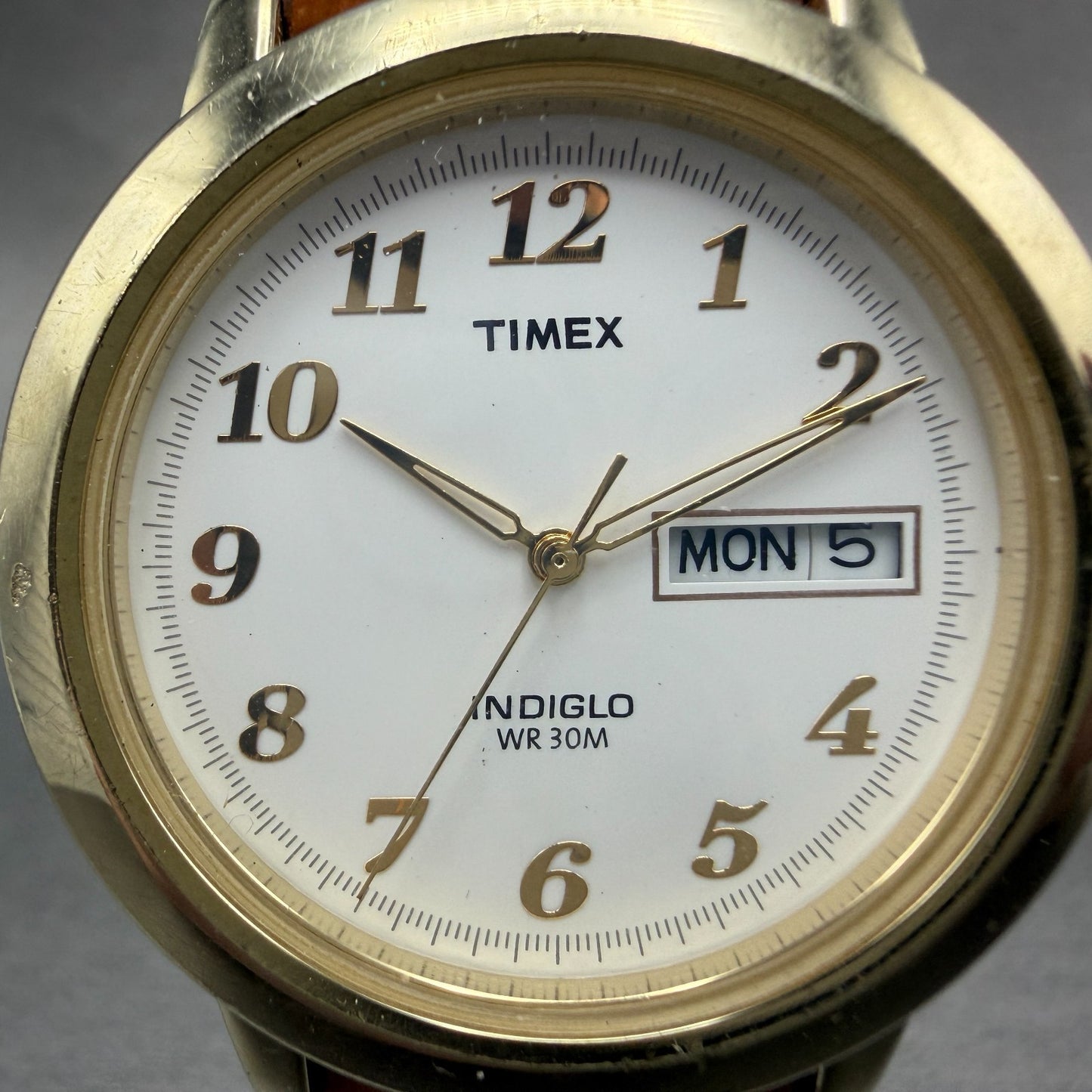 Timex Easy Reader Watch Men 37mm White Dial Gold Tone Round Daydate New Battery1