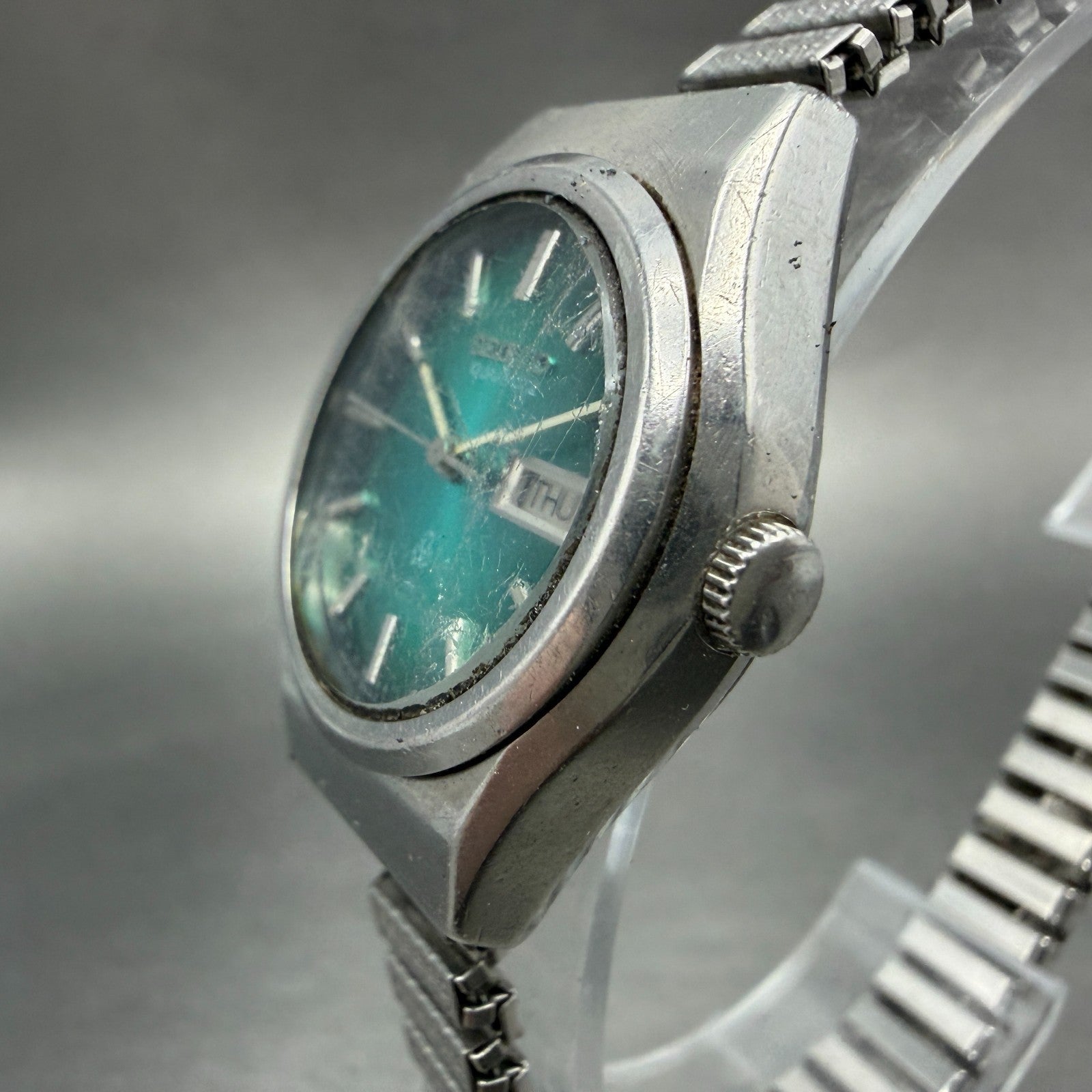 Seiko Watch Women 25mm Green Dial Silver Tone Daydate 2623-0070 New Battery2
