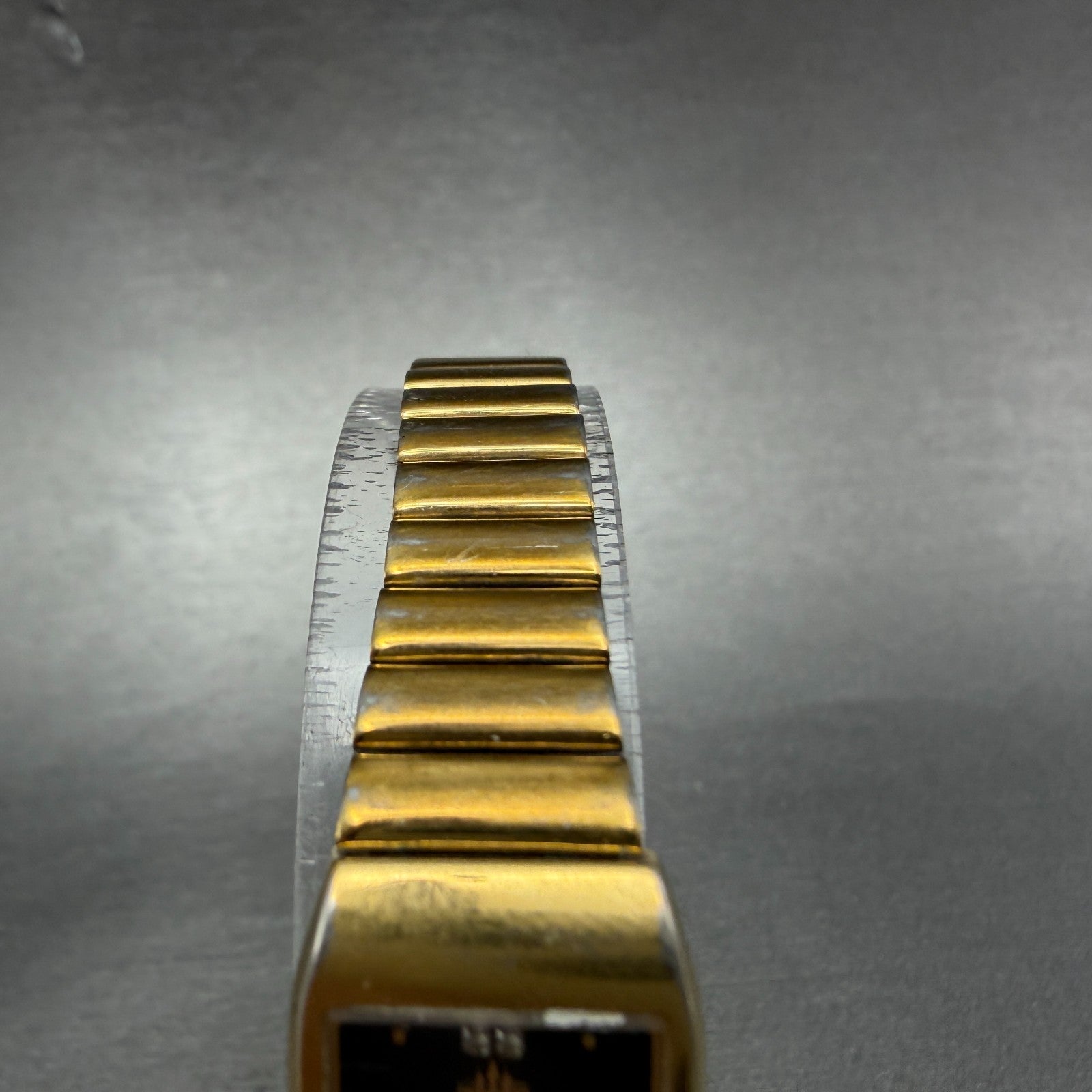 Seiko Tank Watch Women 16mm Black Dial Gold Tone Rectangle 1N01-5A10 New Battery4