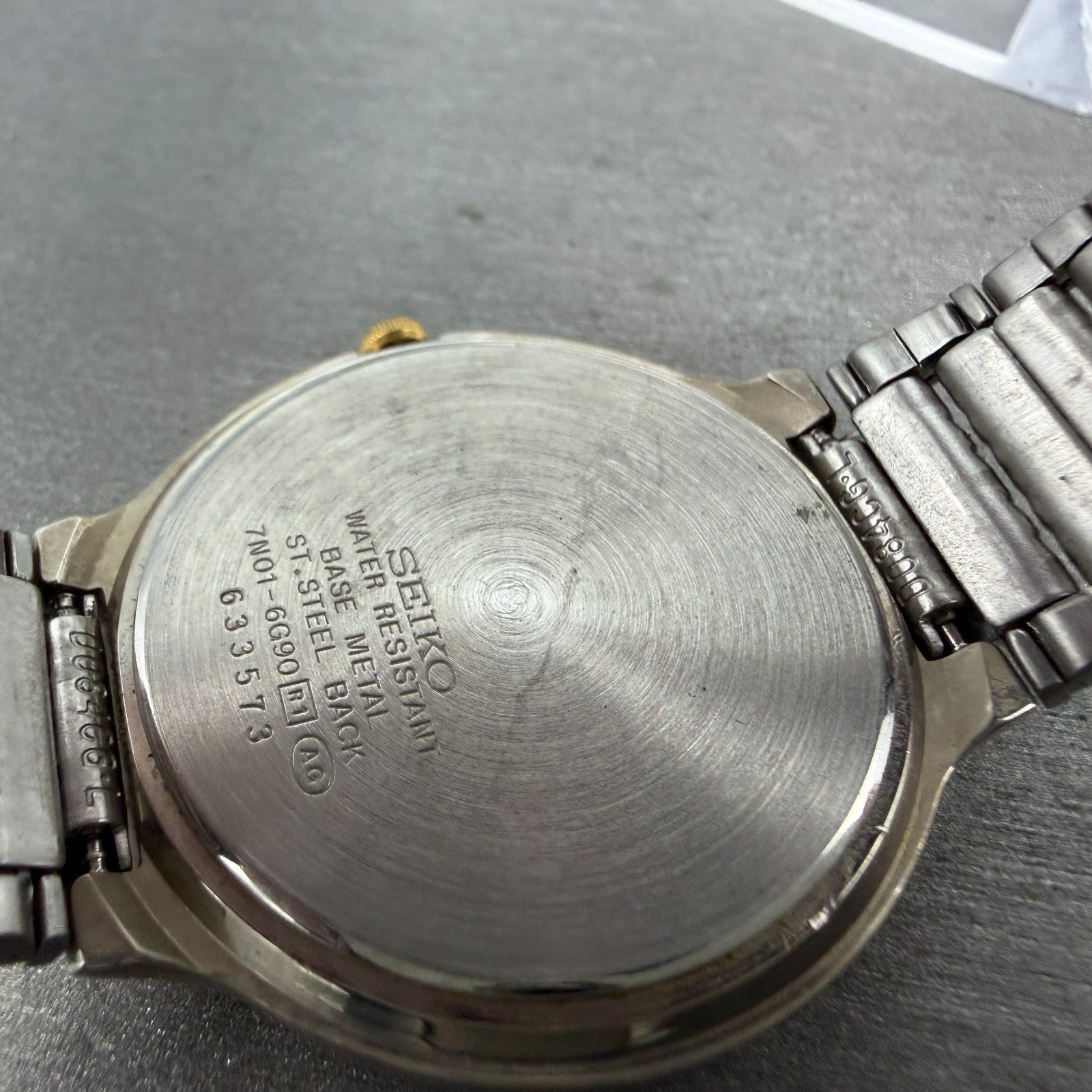 Seiko Watch Men 34mm White Dial Two Tone Round 7N01-6G90 New Battery Vintage9