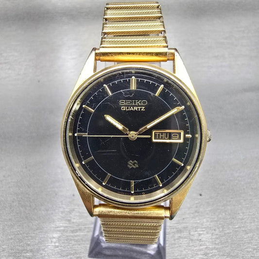 Seiko SQ Watch Men 35mm Black Dial Gold Tone Daydate Round 5G23-8059 New Battery0
