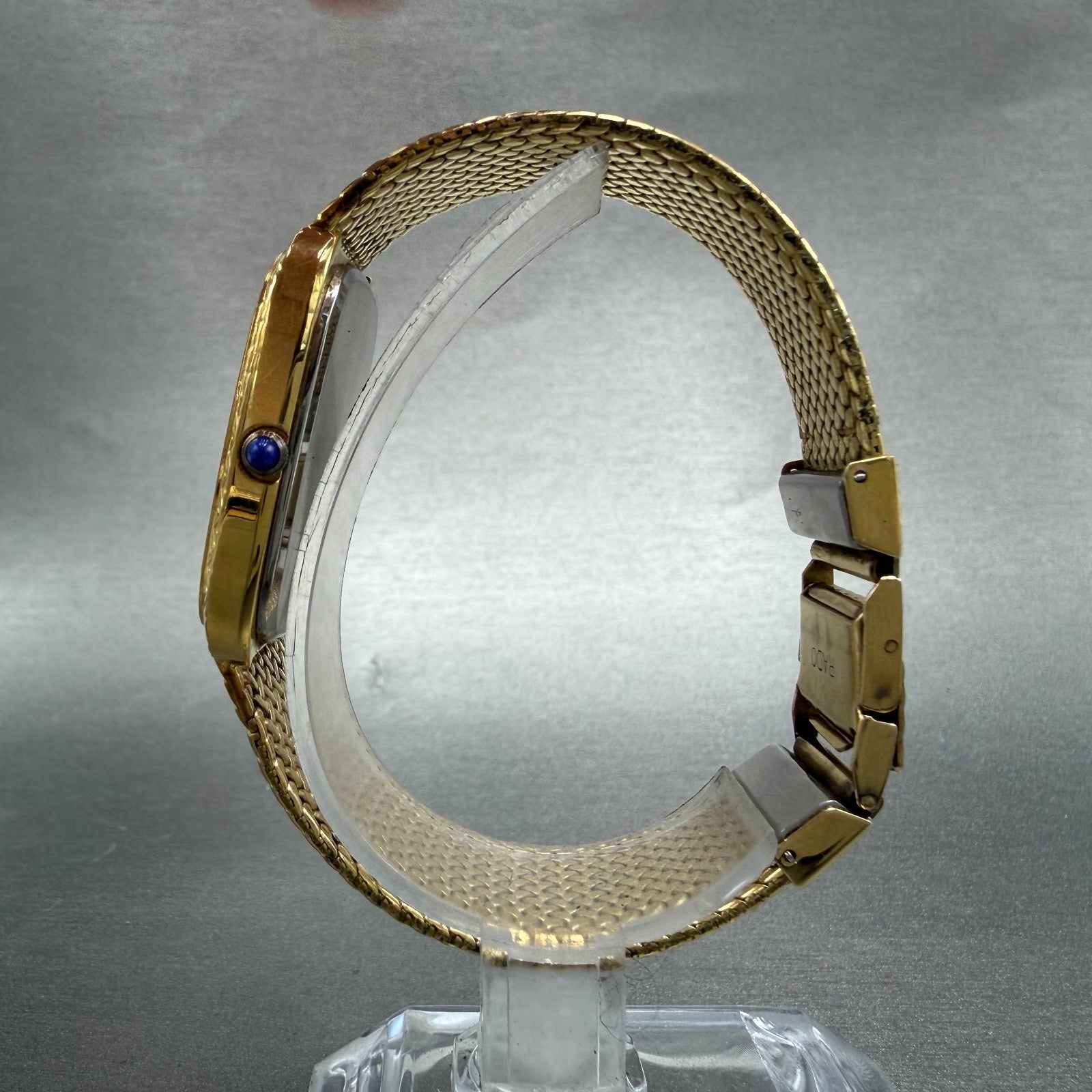 Rado Elegance Watch Men 30mm Gold Dial Gold Tone Rectangle 128.9005.2 New Batt6