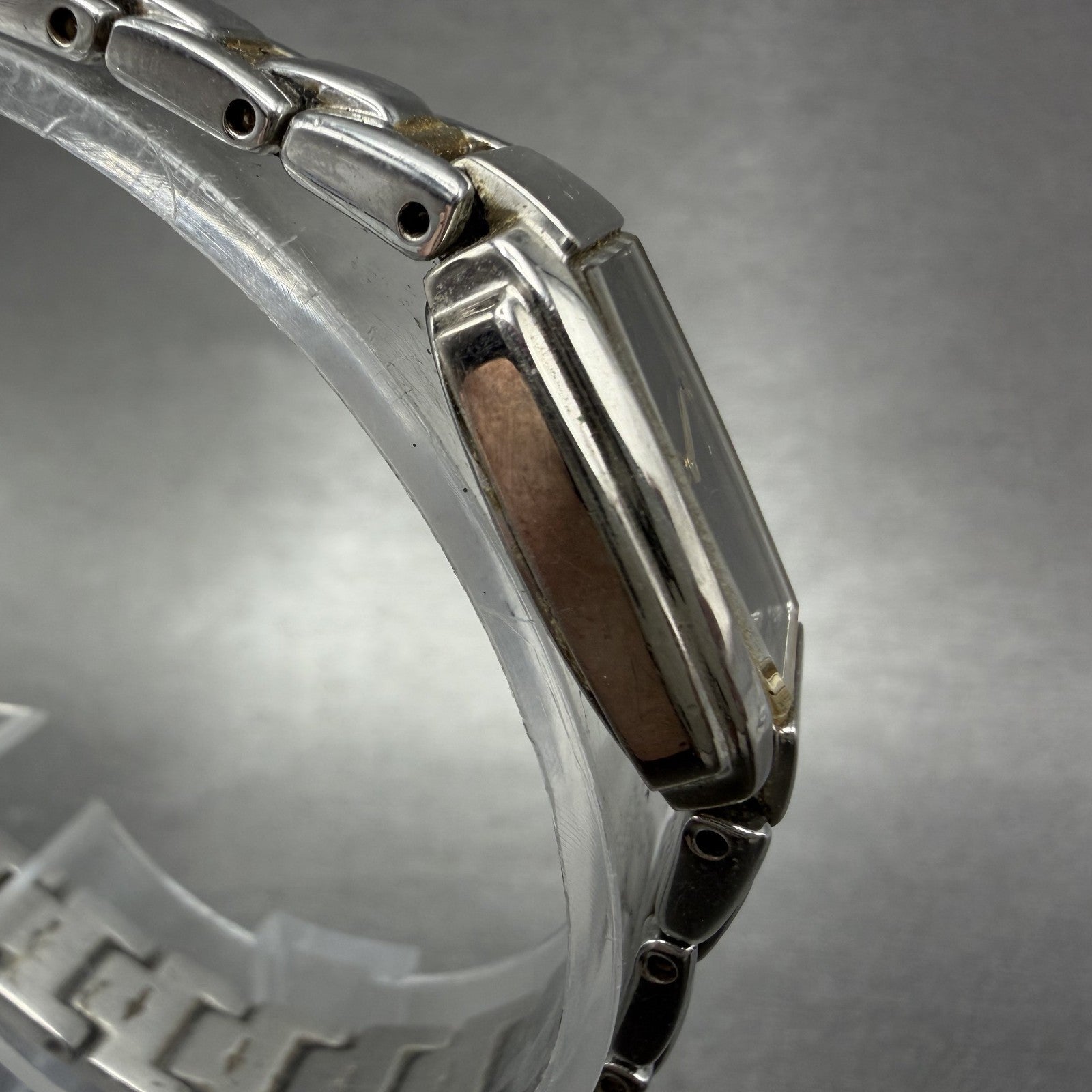 Seiko Watch Women 16mm Black Dial Two Tone Rectangle VTG 1N00-0GA0 New Battery3