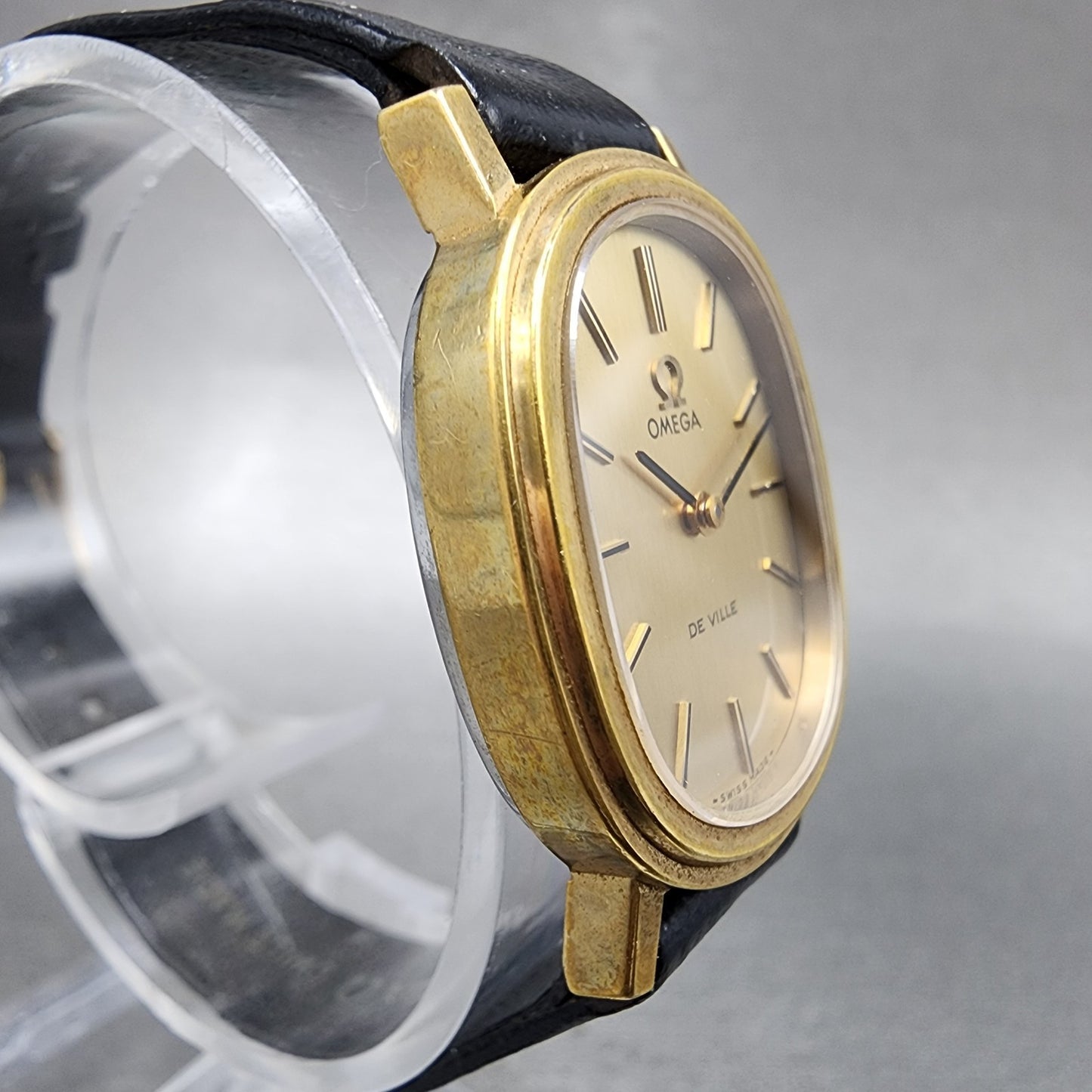 Omega De Ville Watch Women 23mm Gold Dial Gold Tone Manual Wind Runs VTG3