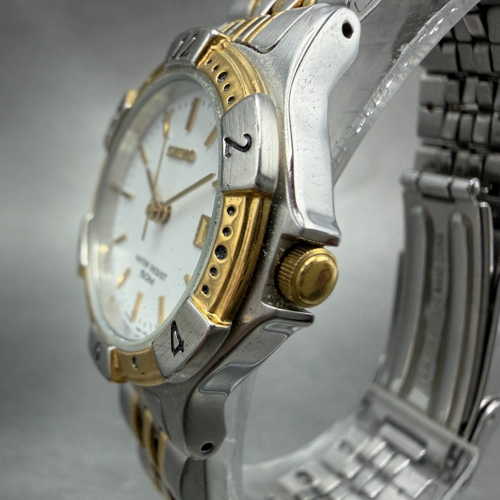 Seiko Dive Watch Women 28mm White Dial Two Tone Date Round 7N82-0619 New Battery2