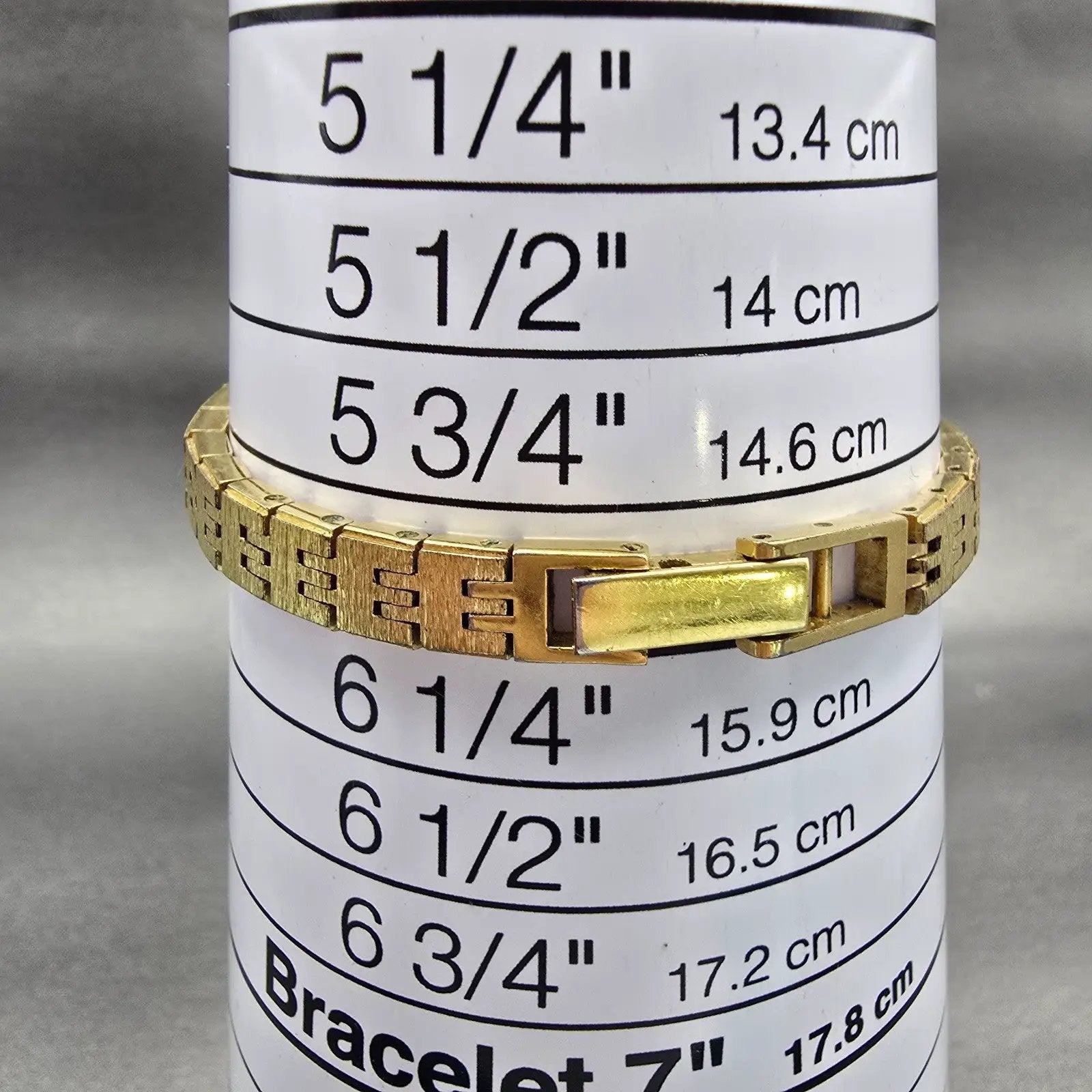 Citizen CQ Watch Women 17mm Champagne Dial Gold Tone Oval 4-153707 New Battery9