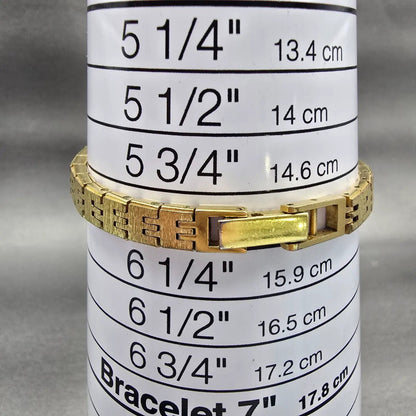 Citizen CQ Watch Women 17mm Champagne Dial Gold Tone Oval 4-153707 New Battery9