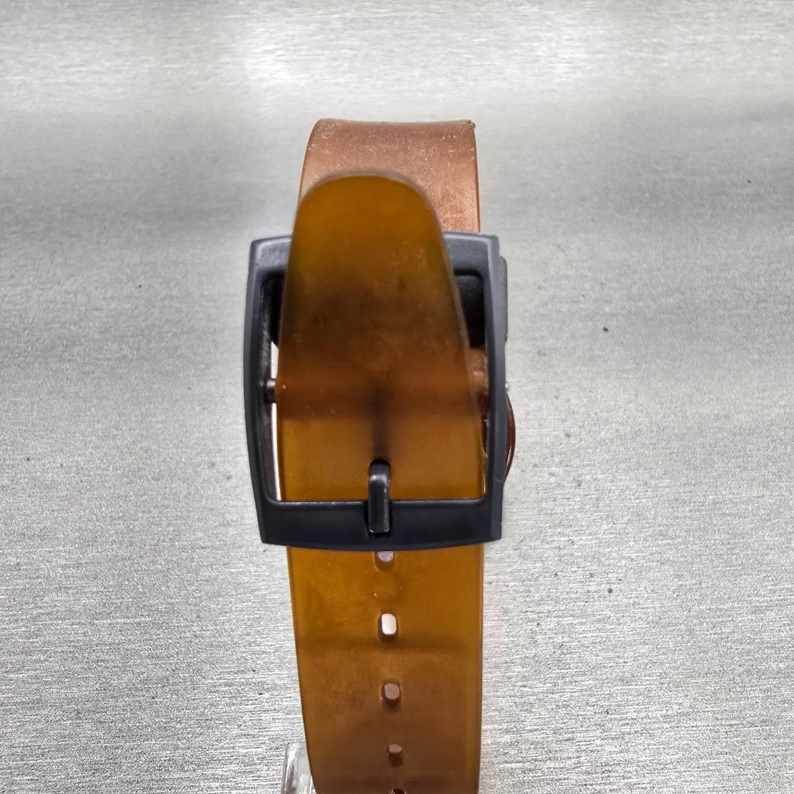 Swatch RUFFLED FEATHERS Watch Men Brown Dial Brown Round GF100 New battery VTG7