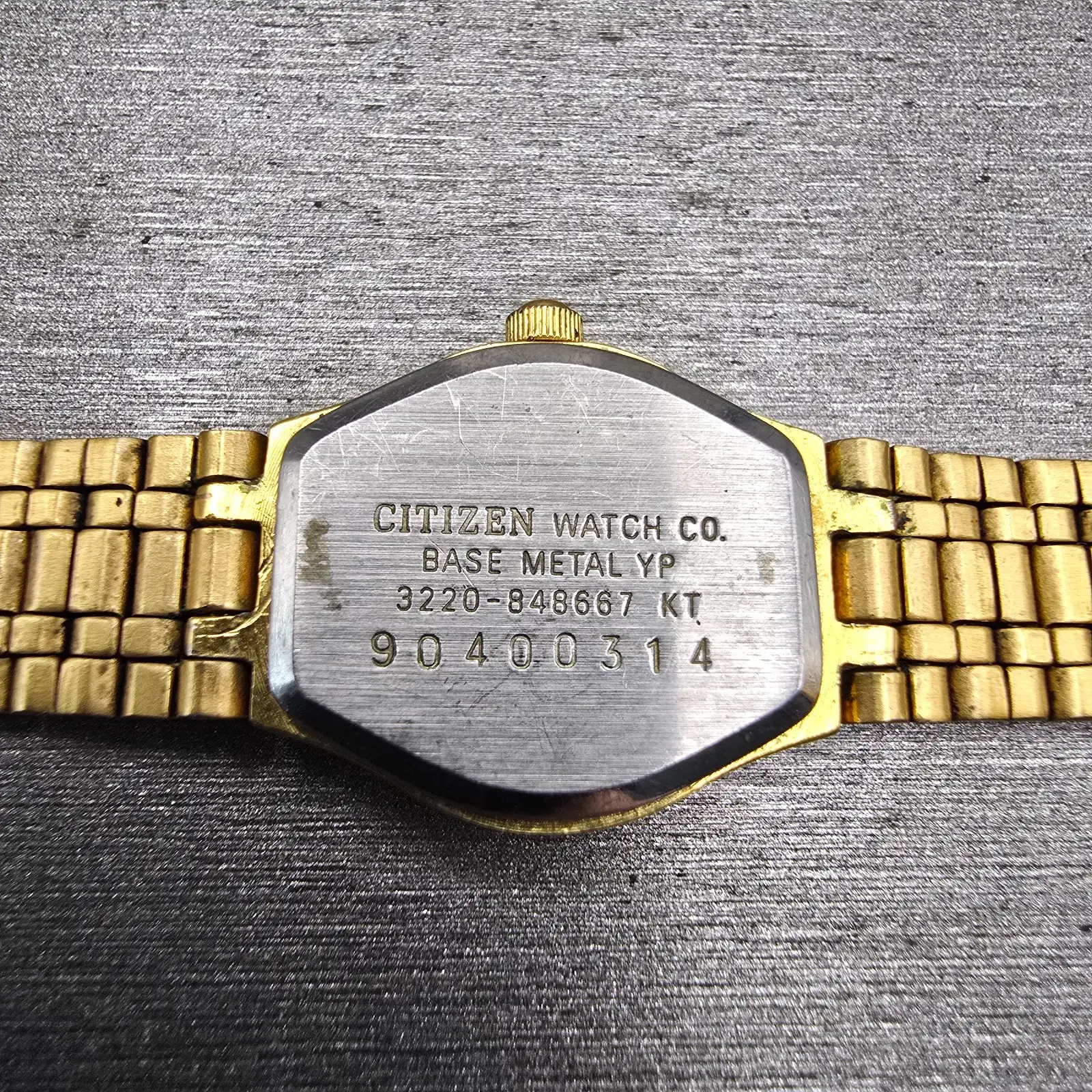 Citizen CQ Watch Women 17mm Gold Dial Gold Tone Oval 3220-848667 New Battery VTG10