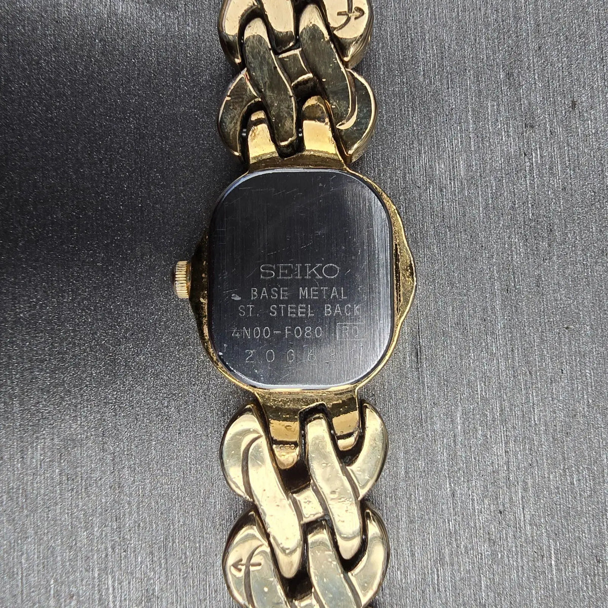 Seiko Watch Women 18mm Black Dial Gold Tone Oval 4N00-F080 New Battery Vintage10