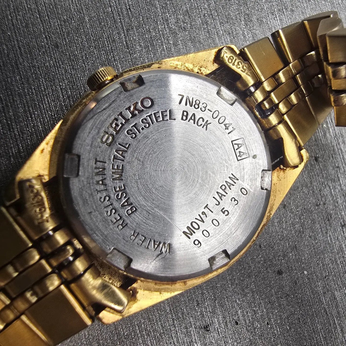 Seiko Watch Women 24mm Gold Dial Gold Tone Daydate Round 7N83-0041 New Battery10