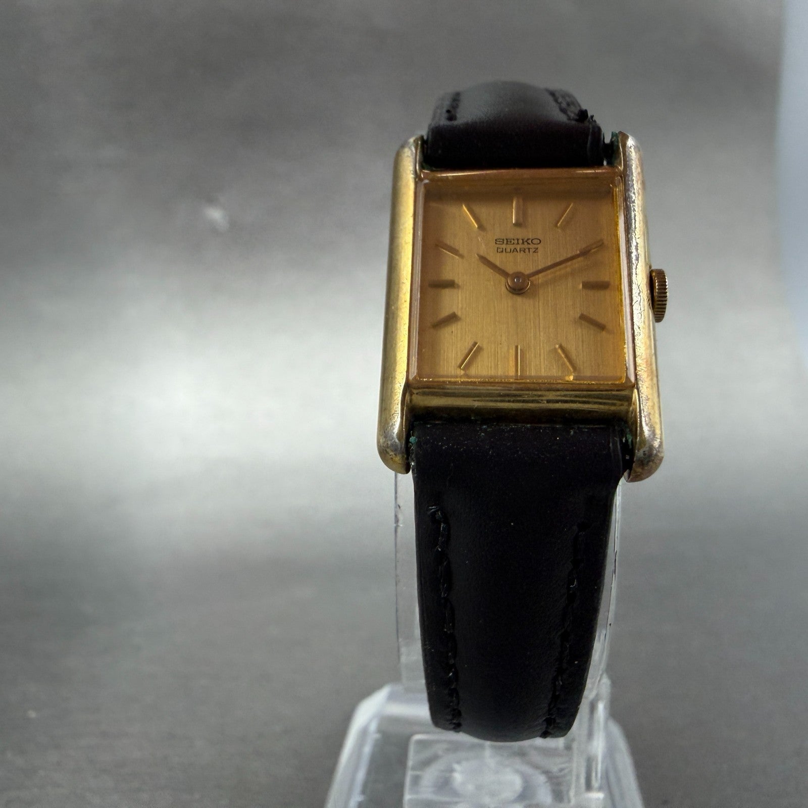 Seiko Tank Watch Women 18mm Champagne Dial Gold Tone VTG 1400-5039 New Battery5