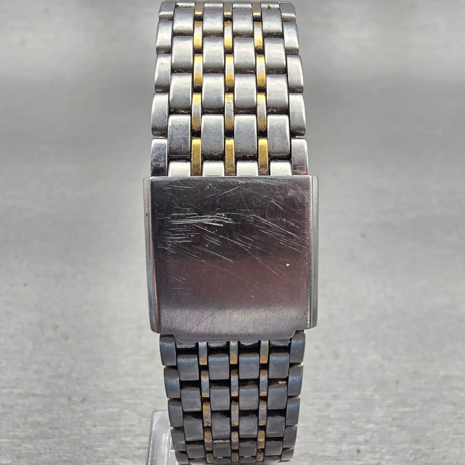 Seiko Watch Men 36mm Champagne Dial Silver Tone Round 7N01-0AL0 New Battery VTG7