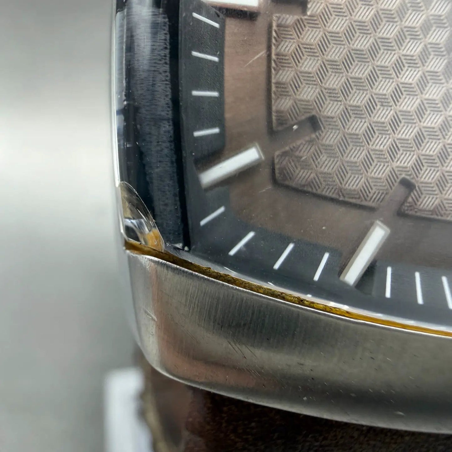48201907